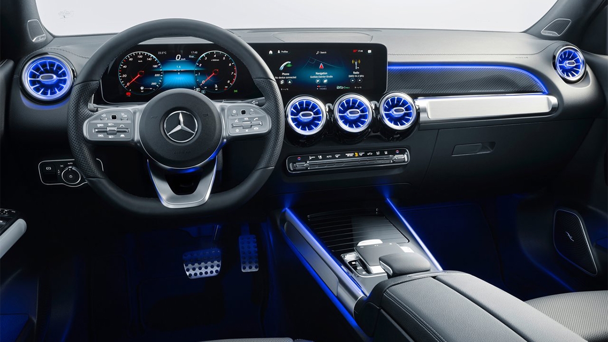 2021 M-Benz GLB 200