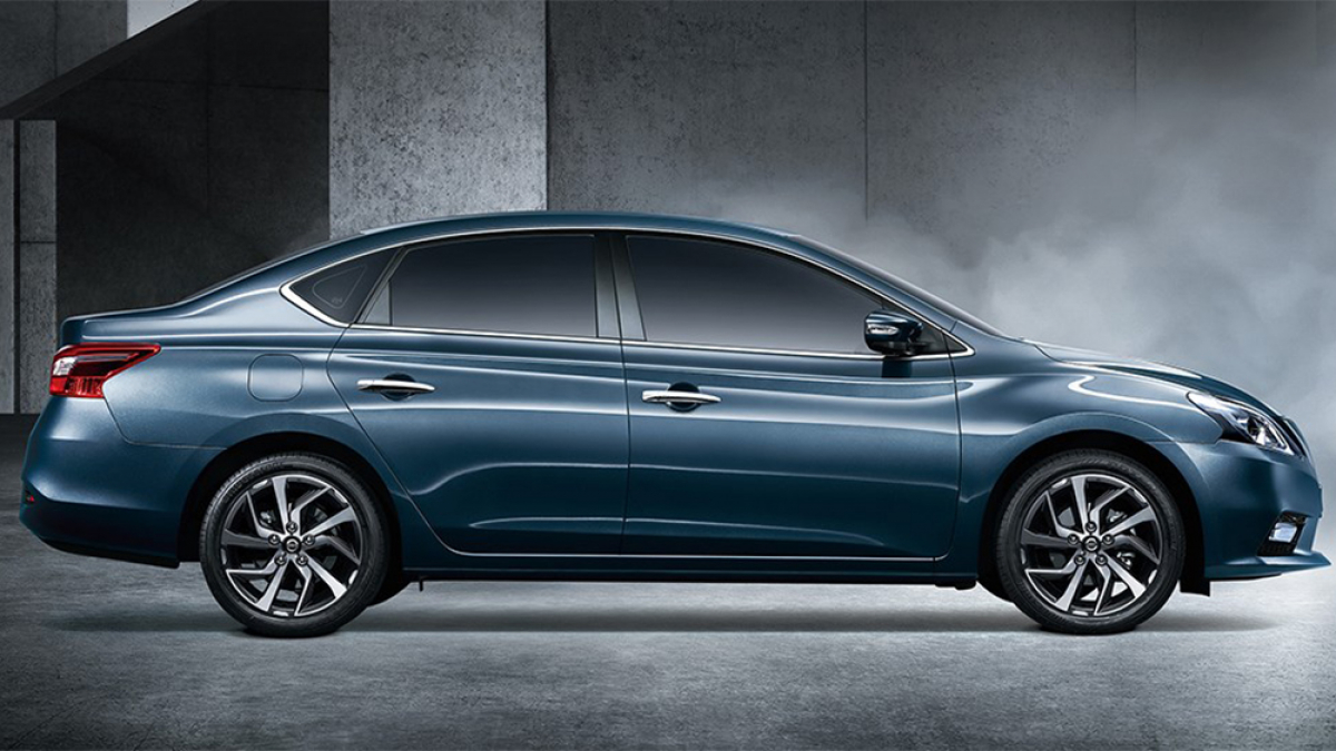 2019 Nissan Sentra 1.8豪華版