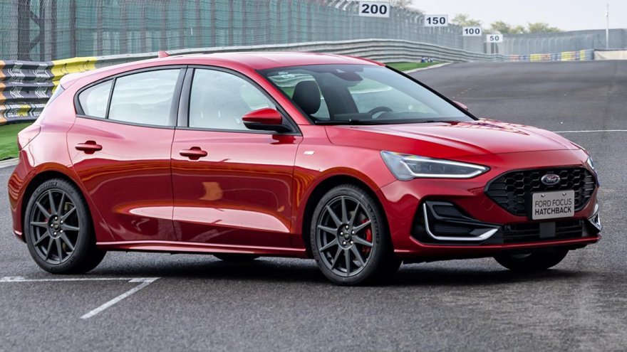 2023 Ford Focus 5D