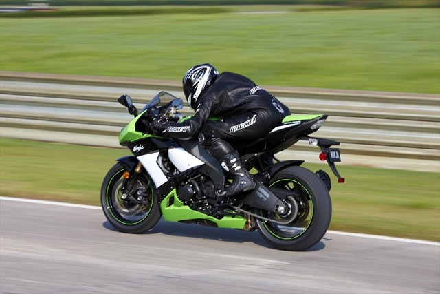 Kawasaki_ZX_10R