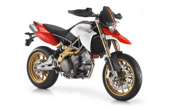 Aprilia_DORSODURO_SMV 750