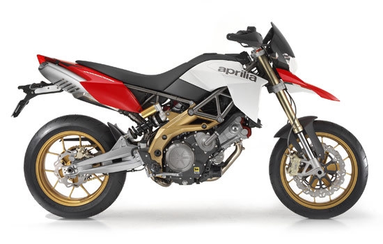 Aprilia_DORSODURO_SMV 750