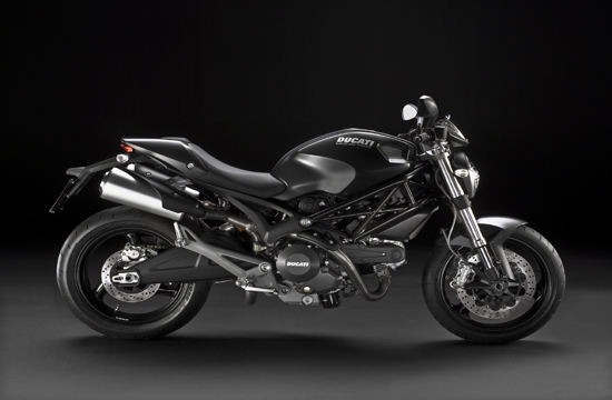 Ducati_Monster_696