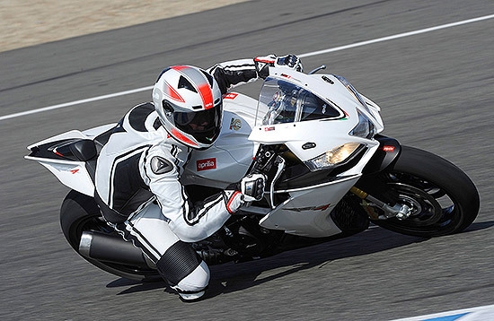 Aprilia_RSV4_R APRC ABS