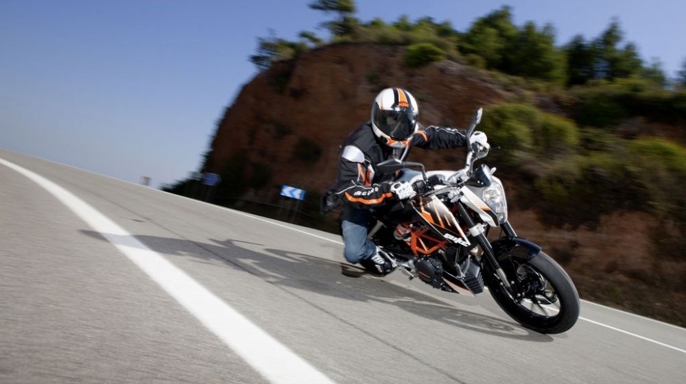 KTM_Duke_390