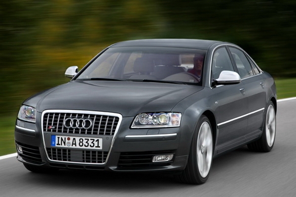 Audi_A8_S8