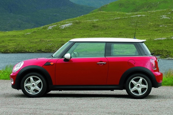 Mini_Cooper_1.6