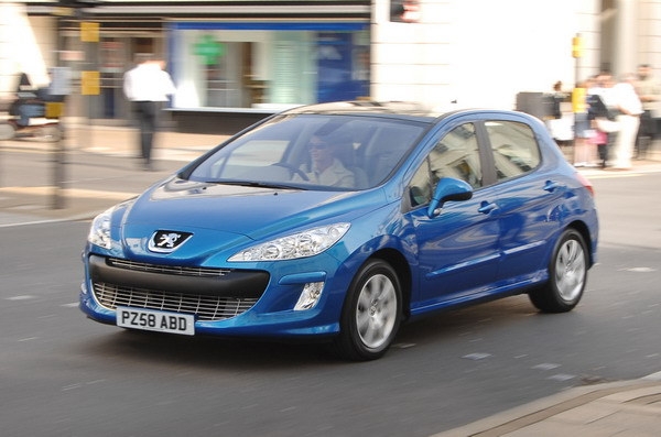 Peugeot_308_1.6 HDi