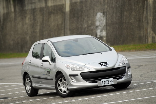 Peugeot_308_1.6 HDi