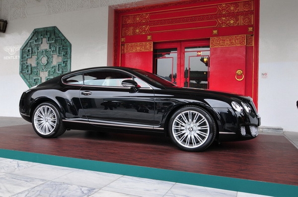 Bentley_Continental_GT