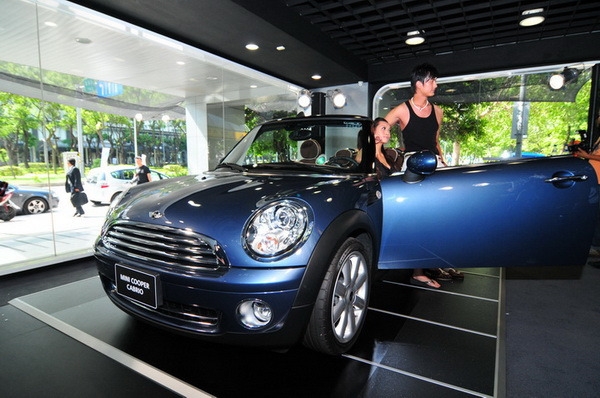 Mini_Cooper Cabrio_1.6