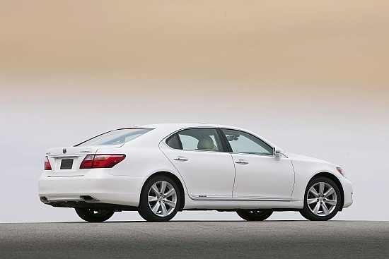 Lexus_LS_600hL五人座OTTOMAN