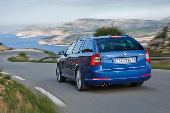 Skoda_Octavia Combi_RS 2.0 TDI