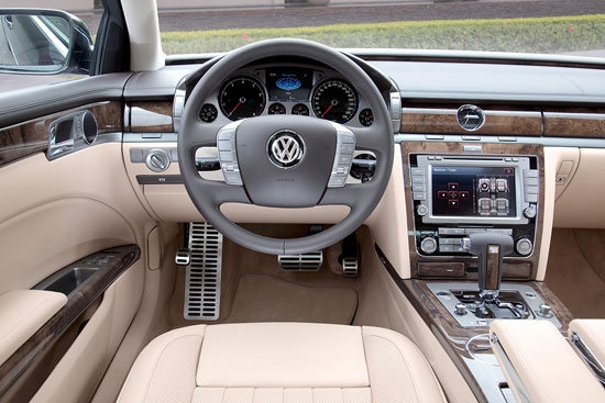 Volkswagen_Phaeton_V6 TDI LWB