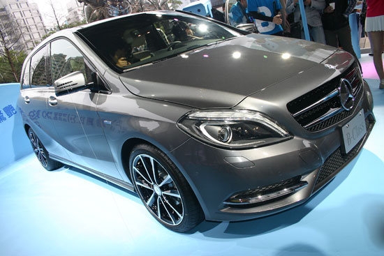 M-Benz_B-Class_B200 BlueEFFICIENCY