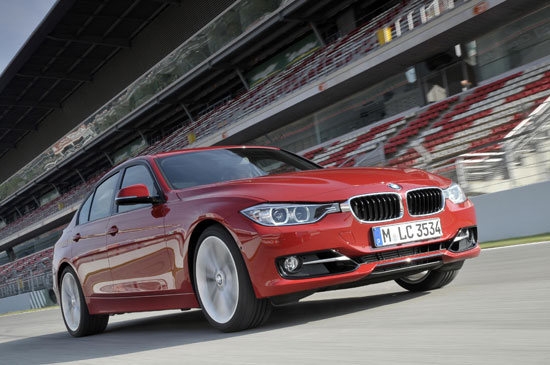 BMW_3-Series Sedan_320i Sport