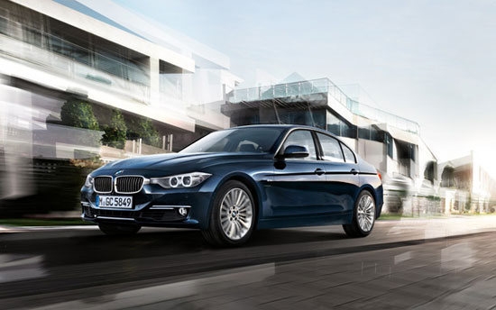 BMW_3-Series Sedan_318d