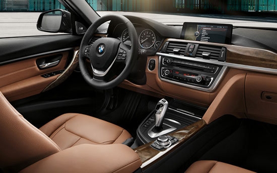 BMW_3-Series Sedan_318d