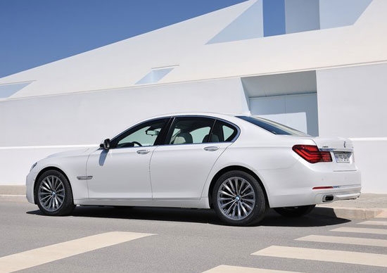 BMW_7-Series_760Li