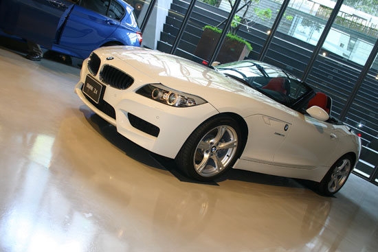 BMW_Z4_sDrive28i M Sports Package