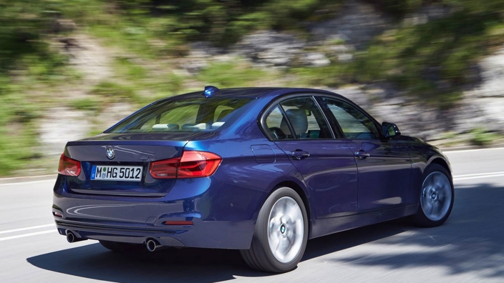 BMW_3-Series Sedan_320i Sport