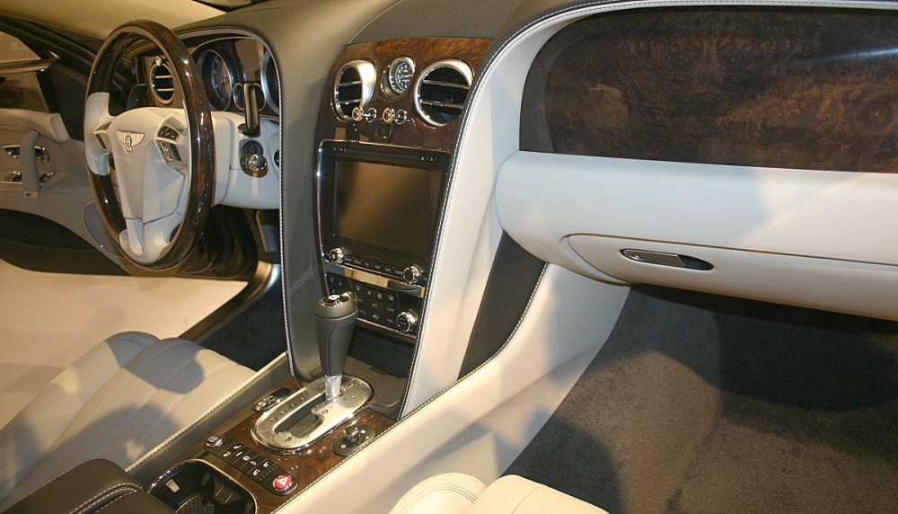 Bentley_Flying Spur_6.0 W12