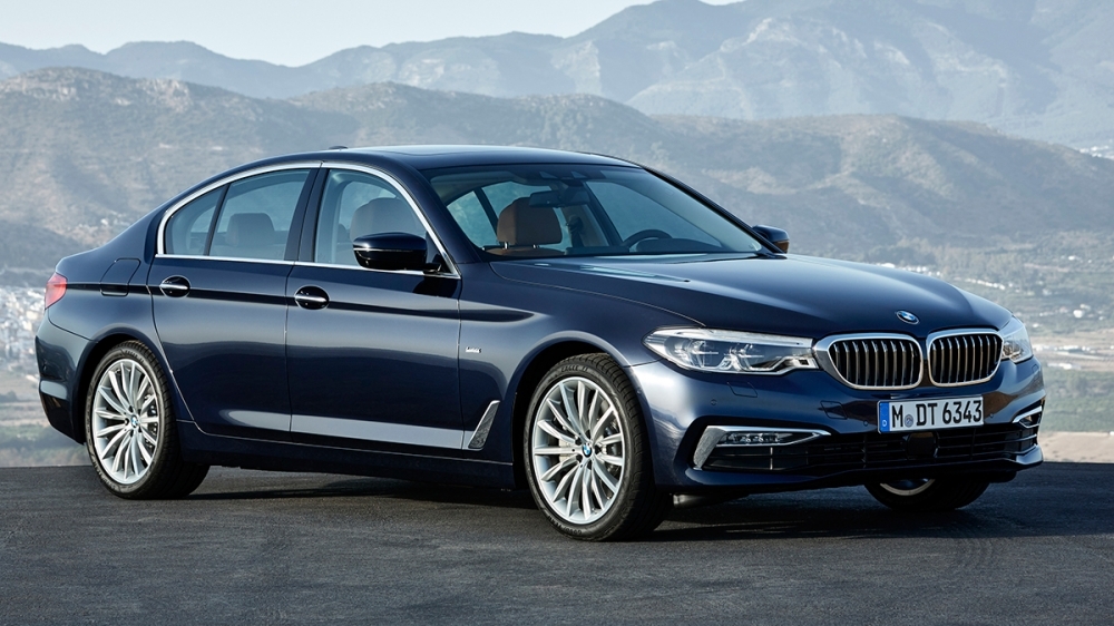 BMW_5-Series Sedan_530i Luxury