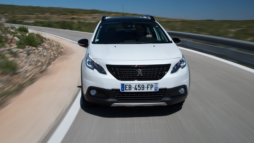 Peugeot_2008_1.2 Pure Tech Active