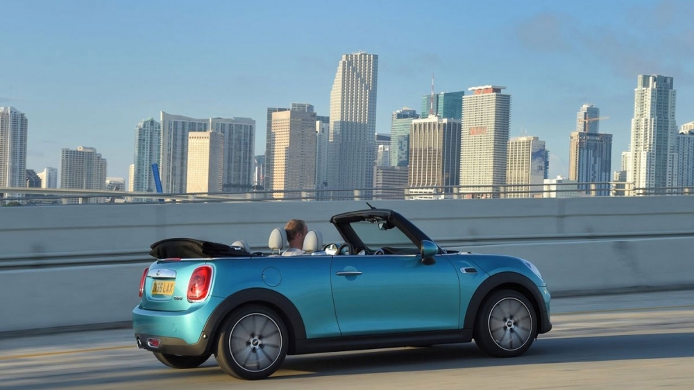 Mini_Cabrio_Cooper