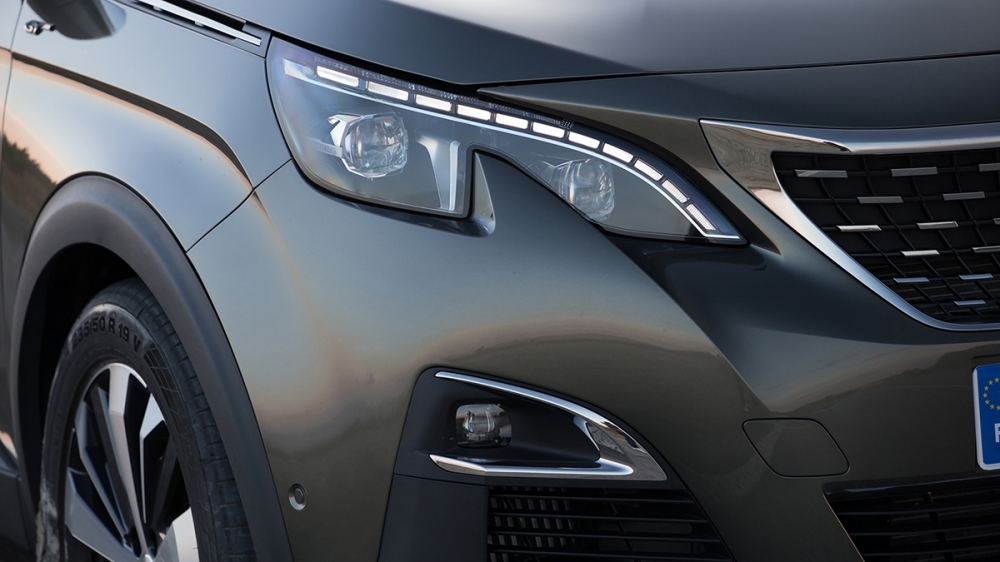 2019 Peugeot 3008 SUV GT EAT8