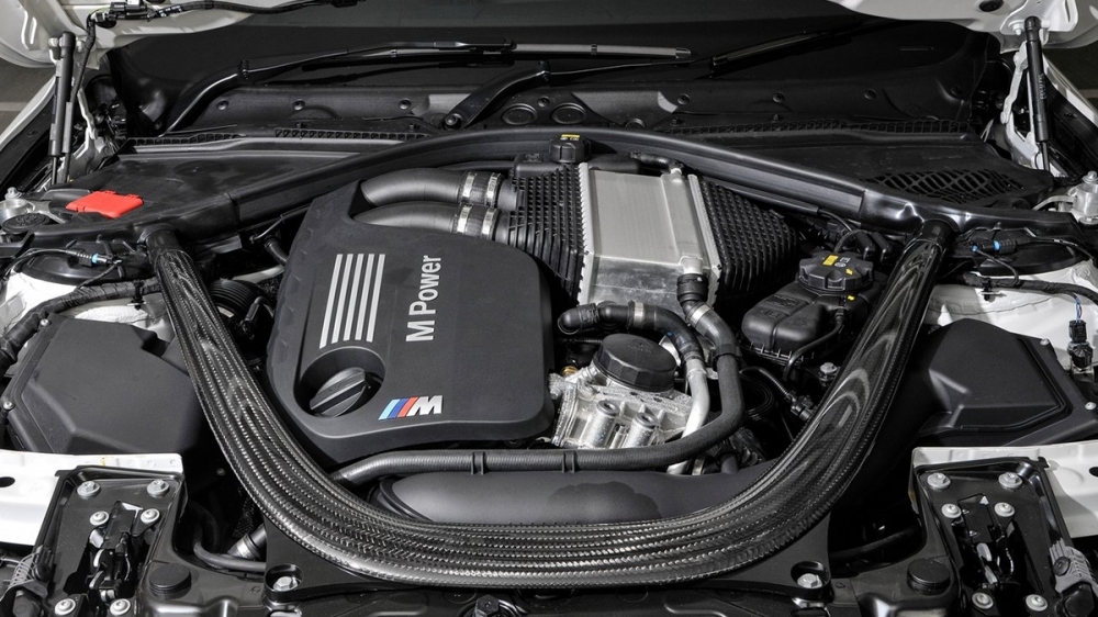 BMW_4-Series_M4 Competition手排版