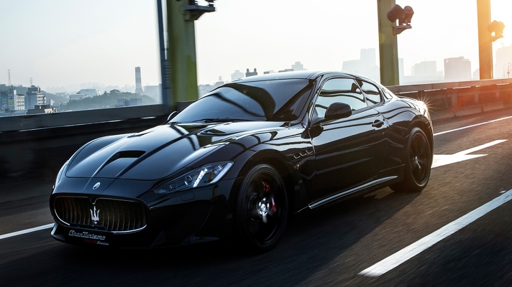 Maserati_GranTurismo_MC Stradale Nero Limited Edition