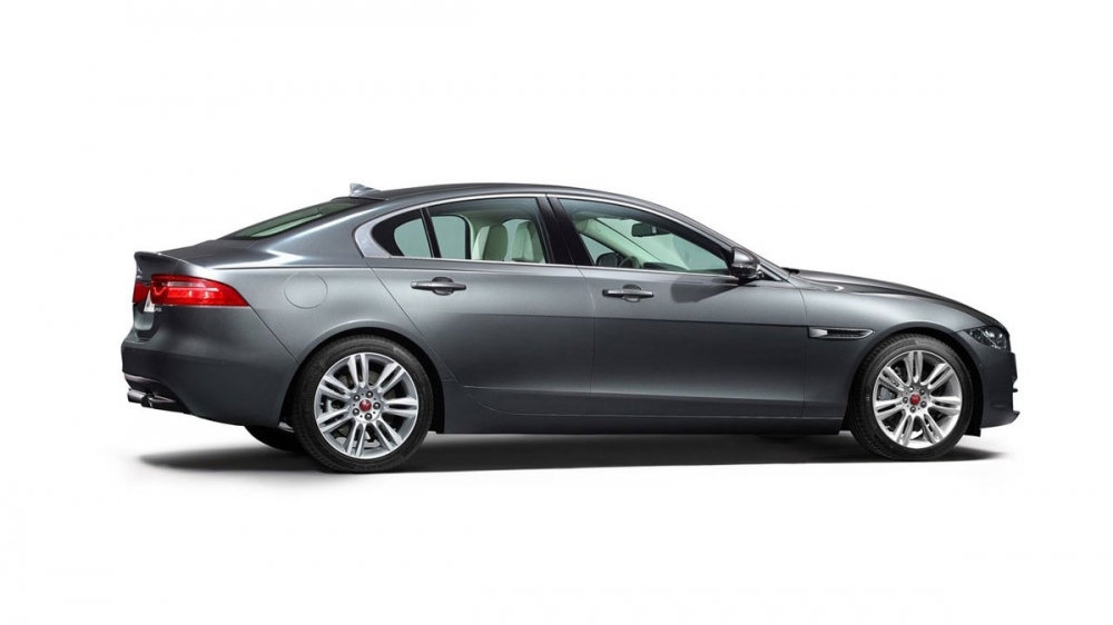 2019 Jaguar XE Prestige 20t