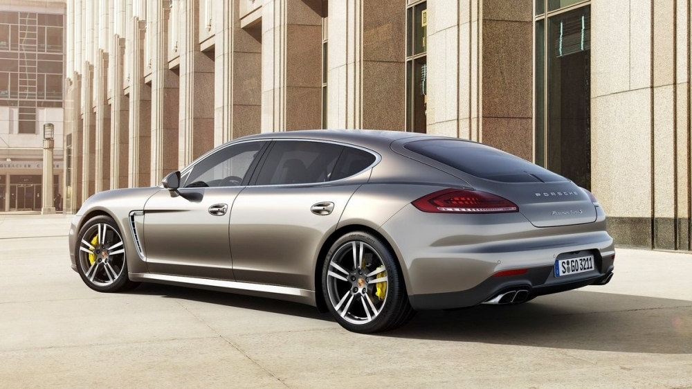 Porsche_Panamera_Turbo S