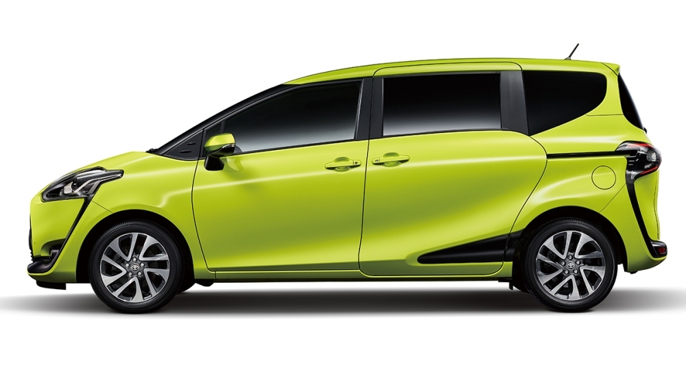 Toyota_Sienta_5人座豪華