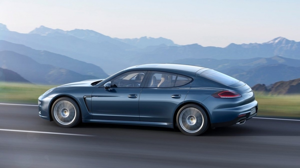 Porsche_Panamera_Diesel