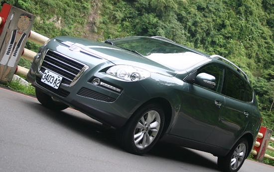 2011 Luxgen 7 SUV 旗艦型4WD