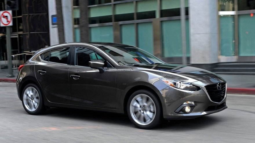 2015 Mazda 3 5D 2.0頂級型