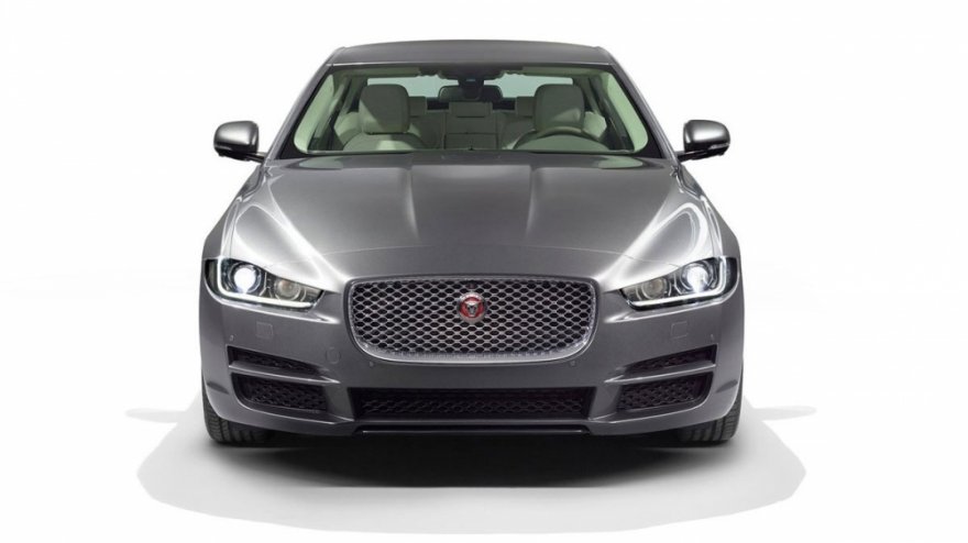 2018 Jaguar XE Prestige 20t