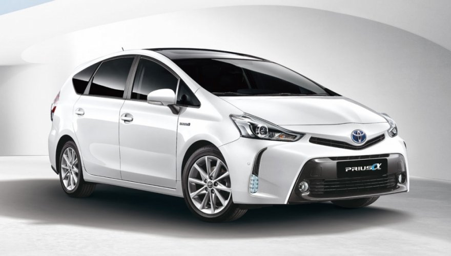 2017 Toyota Prius Alpha 1.8