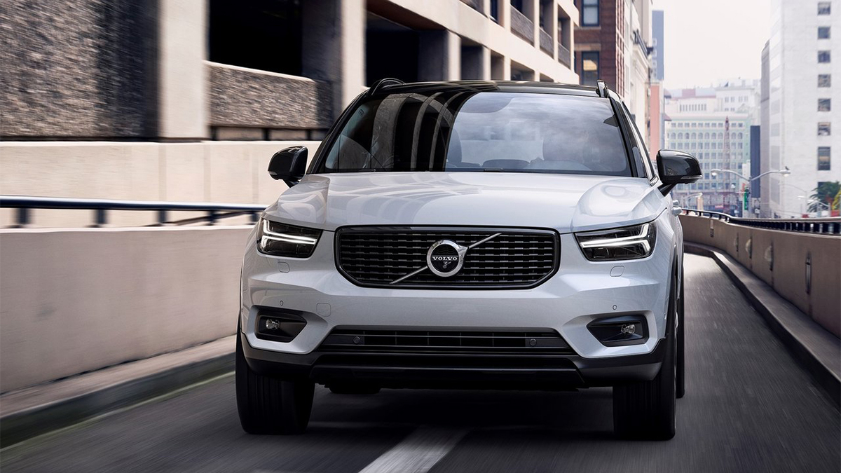 2020 Volvo XC40 T4 R-Design