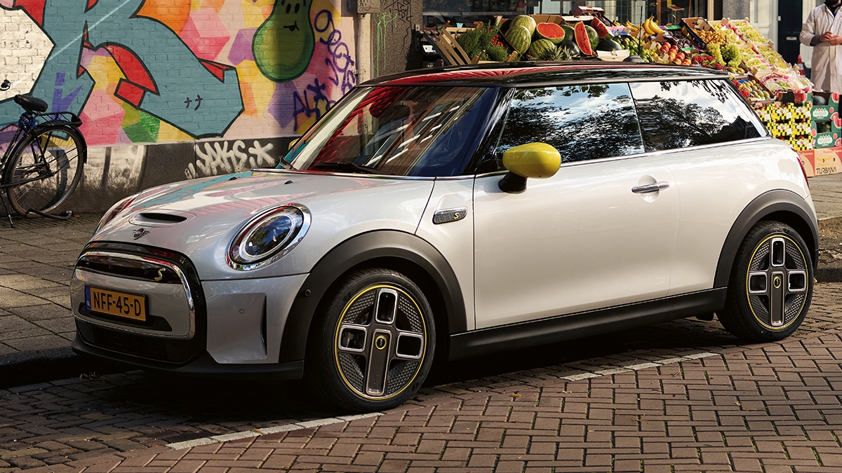 2023 Mini Hatch Electric