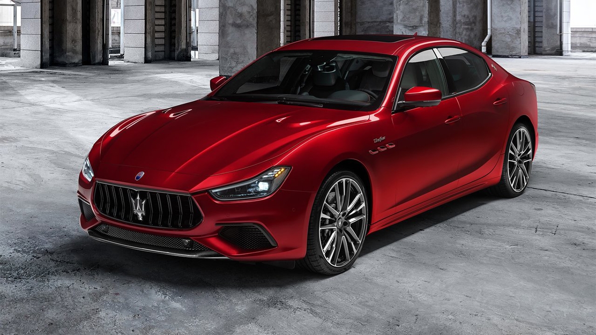 2022 Maserati Ghibli Trofeo