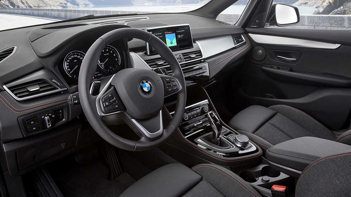 2019 BMW 2-Series Active Tourer 220i