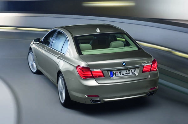 BMW_7 Series_740i