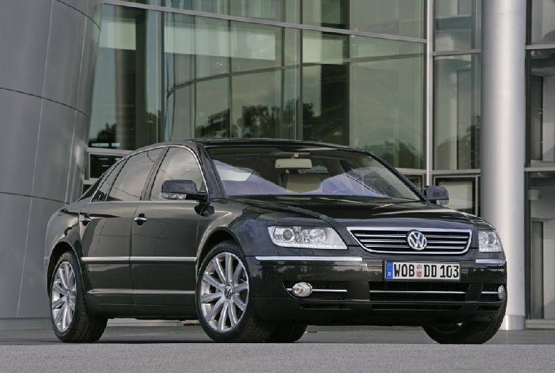 Volkswagen_Phaeton_W12 四人座長軸