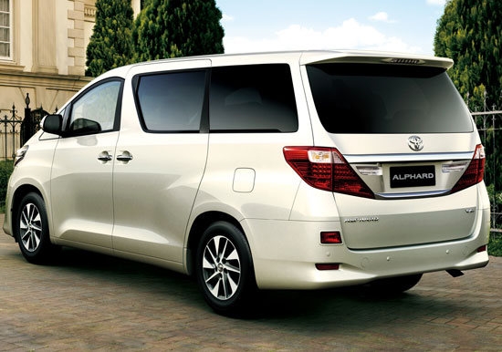 Toyota_Alphard_3.5