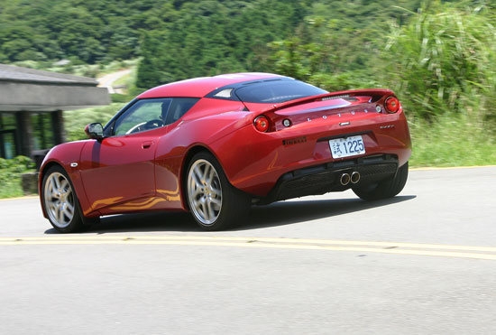 Lotus_Evora_IPS