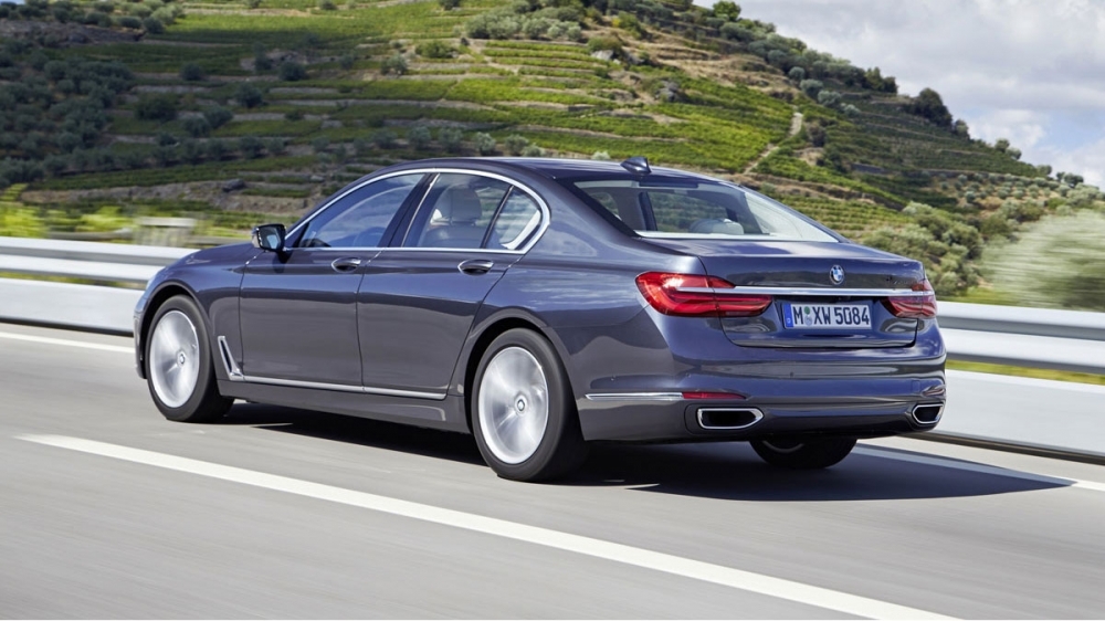 BMW_7-Series_730i Luxury