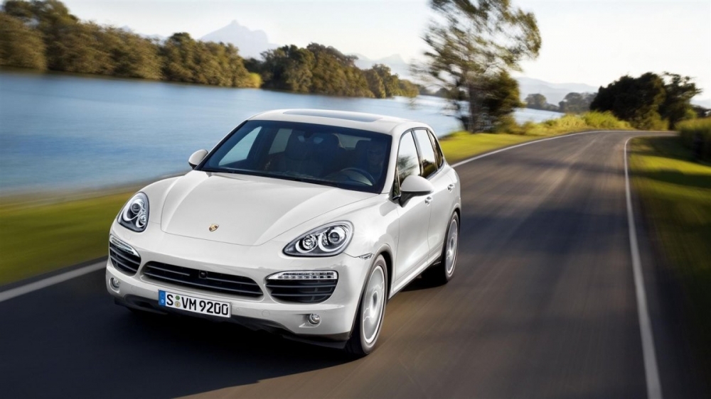 Porsche_Cayenne_S Hybrid Tiptronic